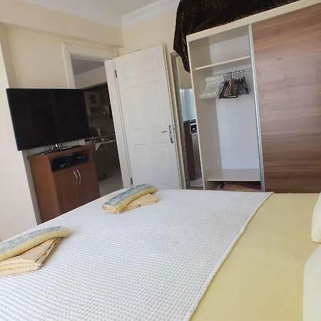 Sunset Beach Club Aparthotel